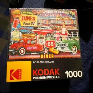 NEW 1000 piece premium puzzles by Kodak Route 66 Diner